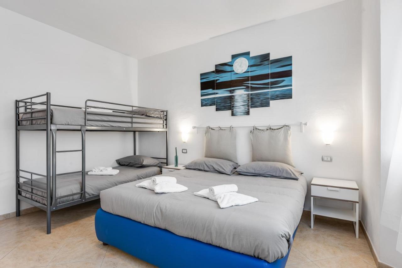Ferienwohnung Casa Fiora, A 50 M Dal Mare San Vincenzo Exterior foto